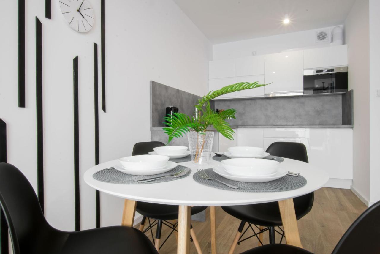Apartament Perlowa Przystan Kolobrzeg Sienkiewicza Ngoại thất bức ảnh